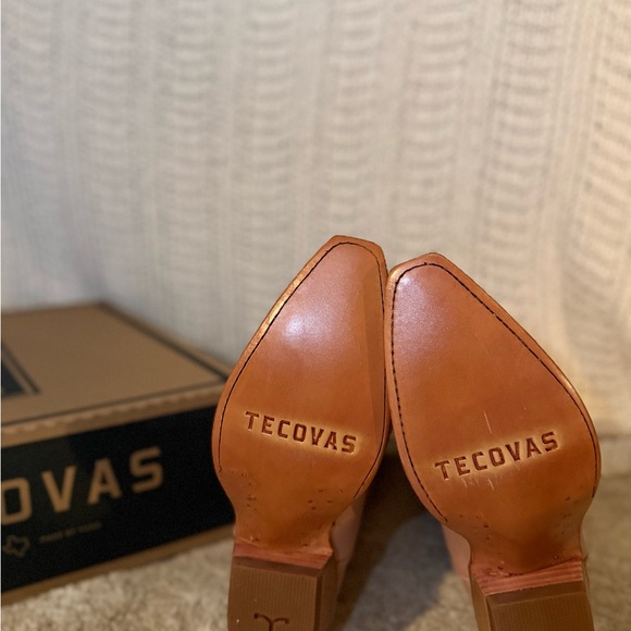 Tecovas Annie - Picture 5 of 5